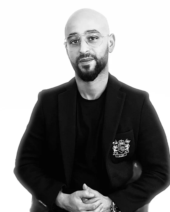 Mustafa Jarrodi, Ansprechpartner bei Gallery Jarrodi